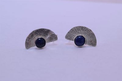 EA74. Half moon Lapis Lazuli reticulated post earrings