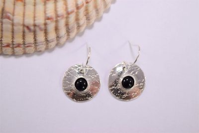 EA57. Silver circular textured earrings with black Onyx stone
