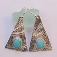 EA78. Reticulated silver triangle earrings with Amazonite