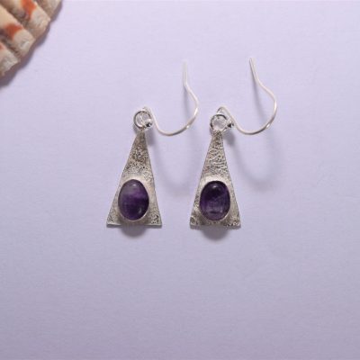 EA62. Silver triangle earrings with Flourite stone