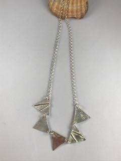 NP37. Bunting Necklace - Image 3