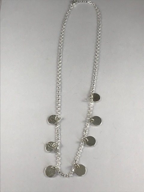 NP38. Silver Hammered Circles Necklace - Image 2