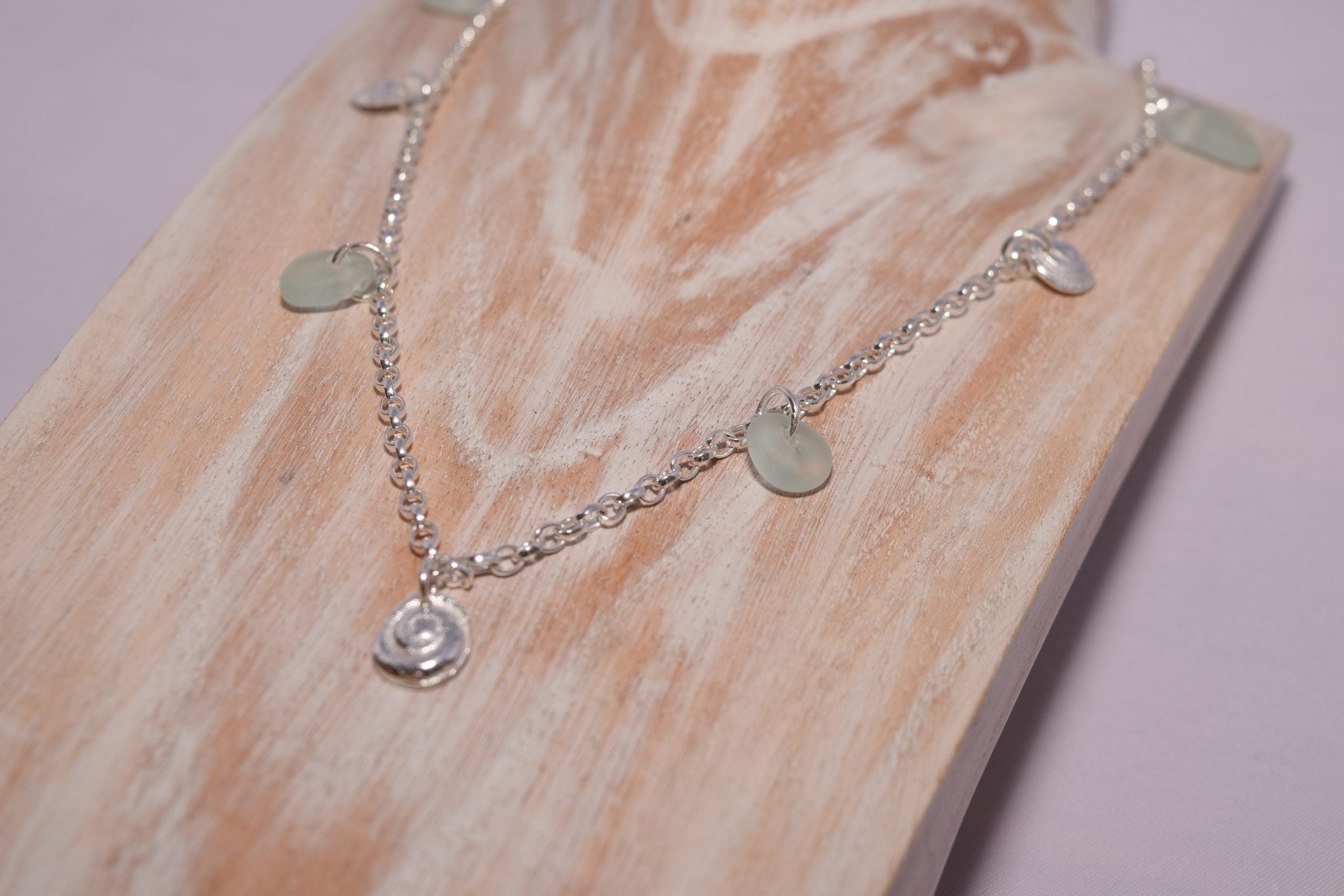 NP36. Silver shells and sea glass necklace
