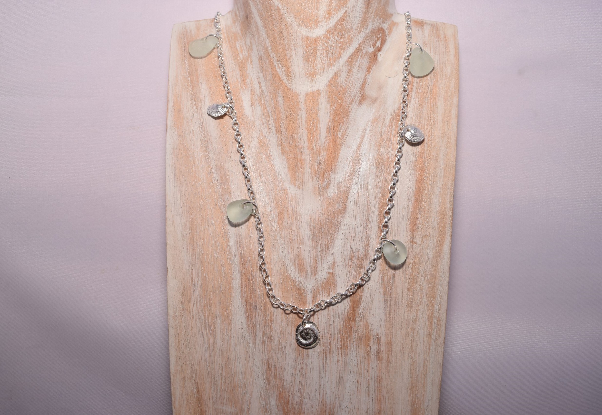 NP36. Silver shells and sea glass necklace - Image 3