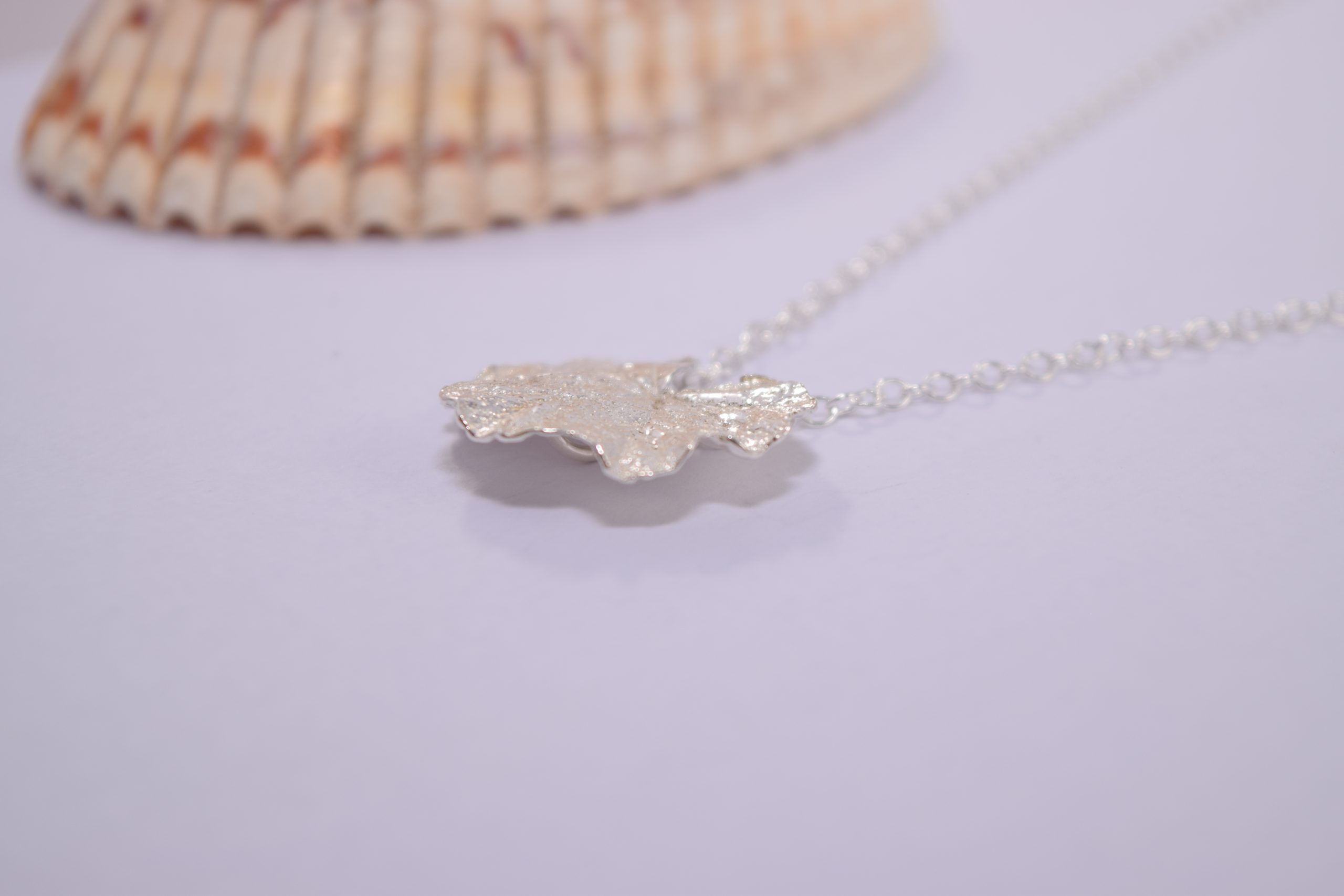 NP12. Fine silver geranium leaf - Image 3