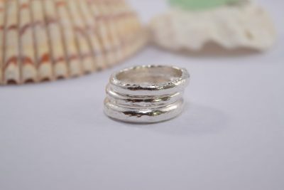 R17. Silver hammered stacking rings (one ring)
