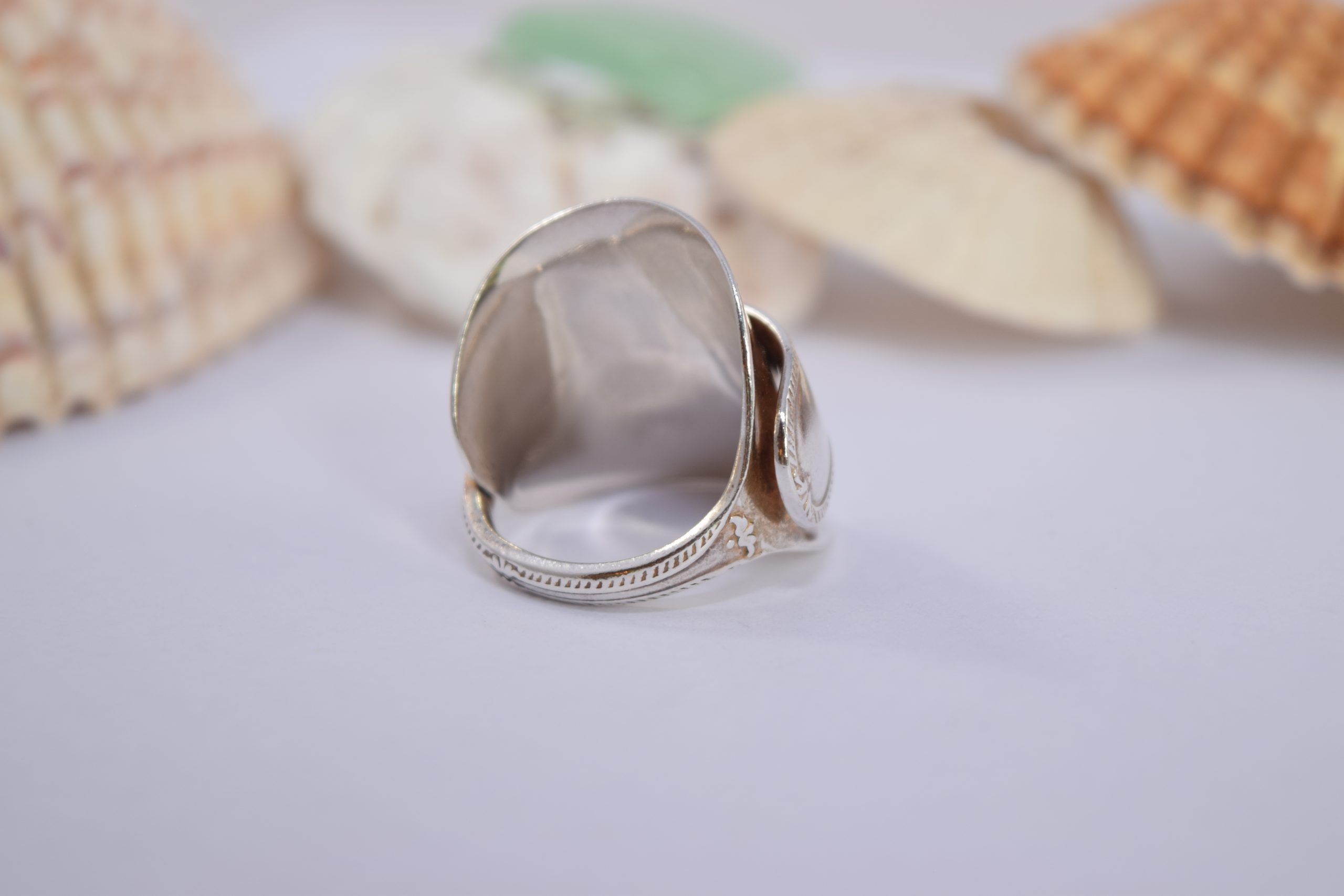 R20. Silver Teaspoon ring - Image 4