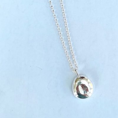 NP01. Silver nugget pendant